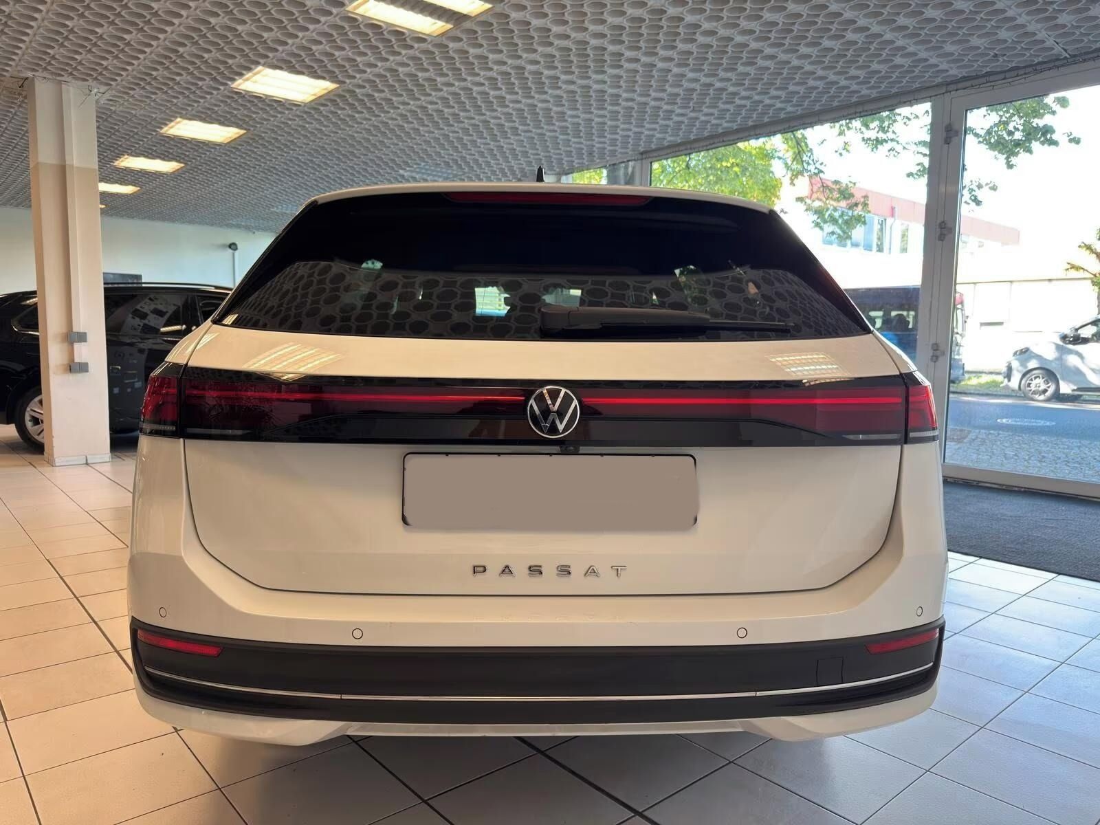 Volkswagen Passat Variant, 2.0 TDI  DSG*Kamera*Navi*Led* - fotka 5