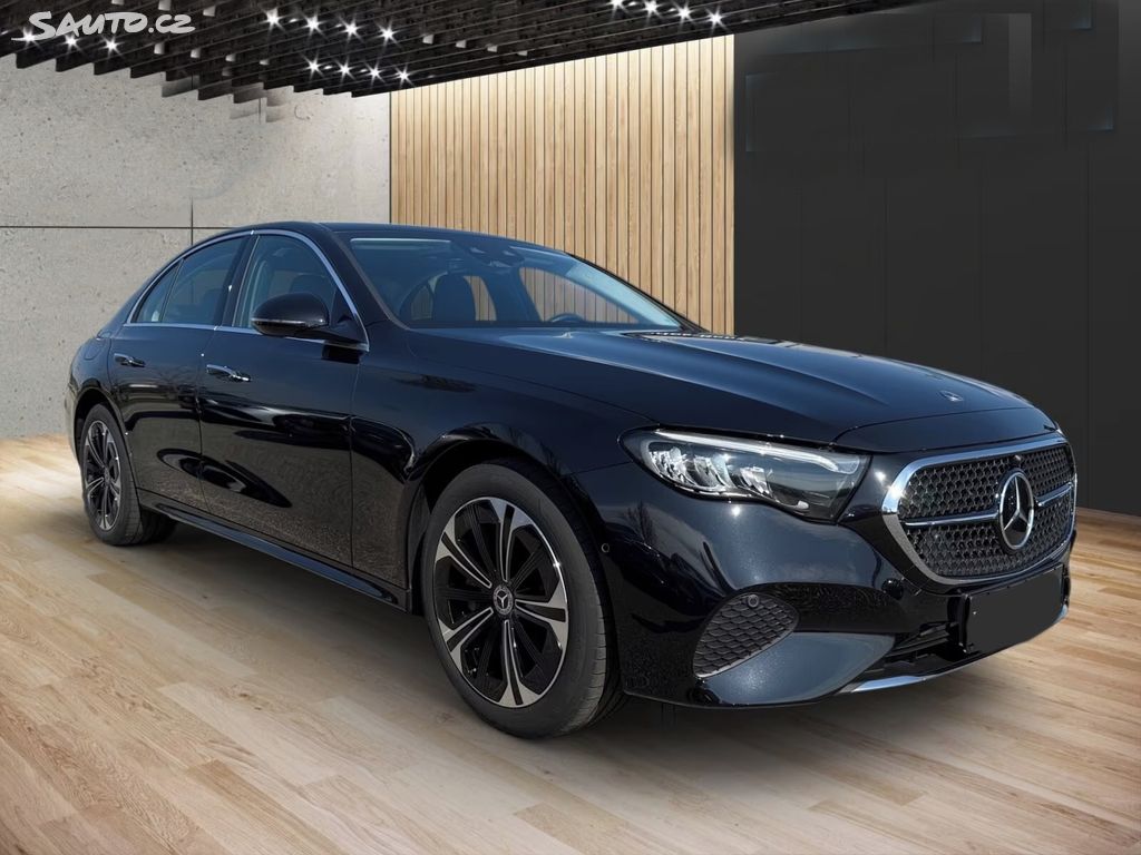 Mercedes-Benz Třídy E, 300 de Avantgarde*Kamera*Kůže