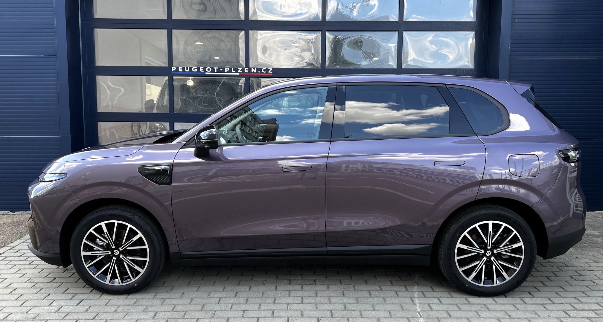 Leapmotor B10, Design Hybrid EV - fotka 2