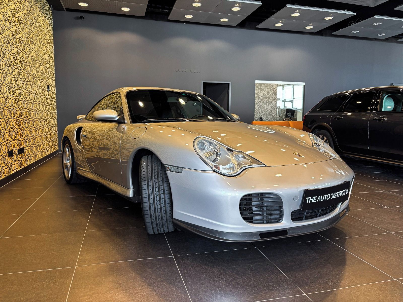 Porsche 911, 996 Turbo 309kw 4x4 - fotka 3