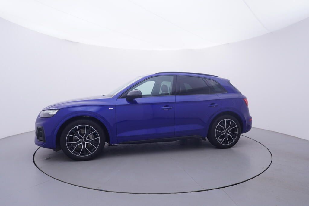 Audi Q5, S-line 2.0 TDI 150 kW - fotka 2