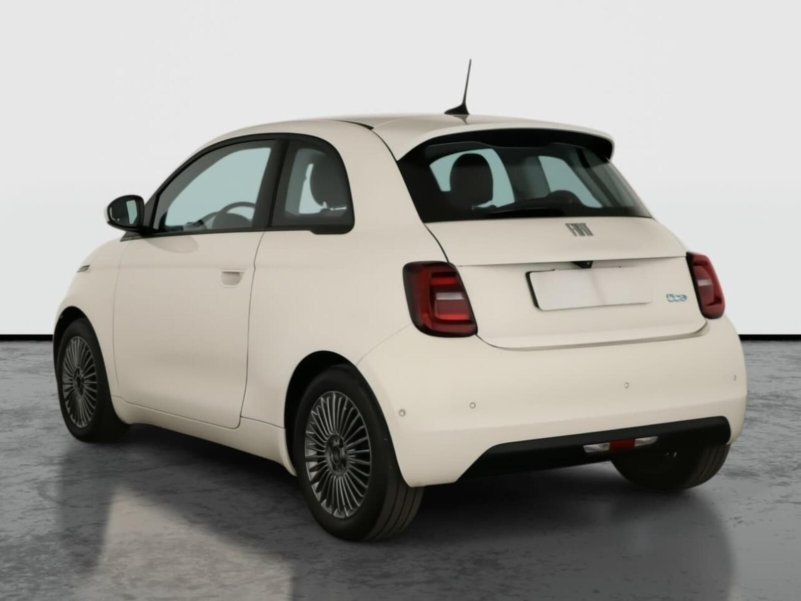 Fiat 500E, 42 kWh, SoH 92%, Automat - fotka 4