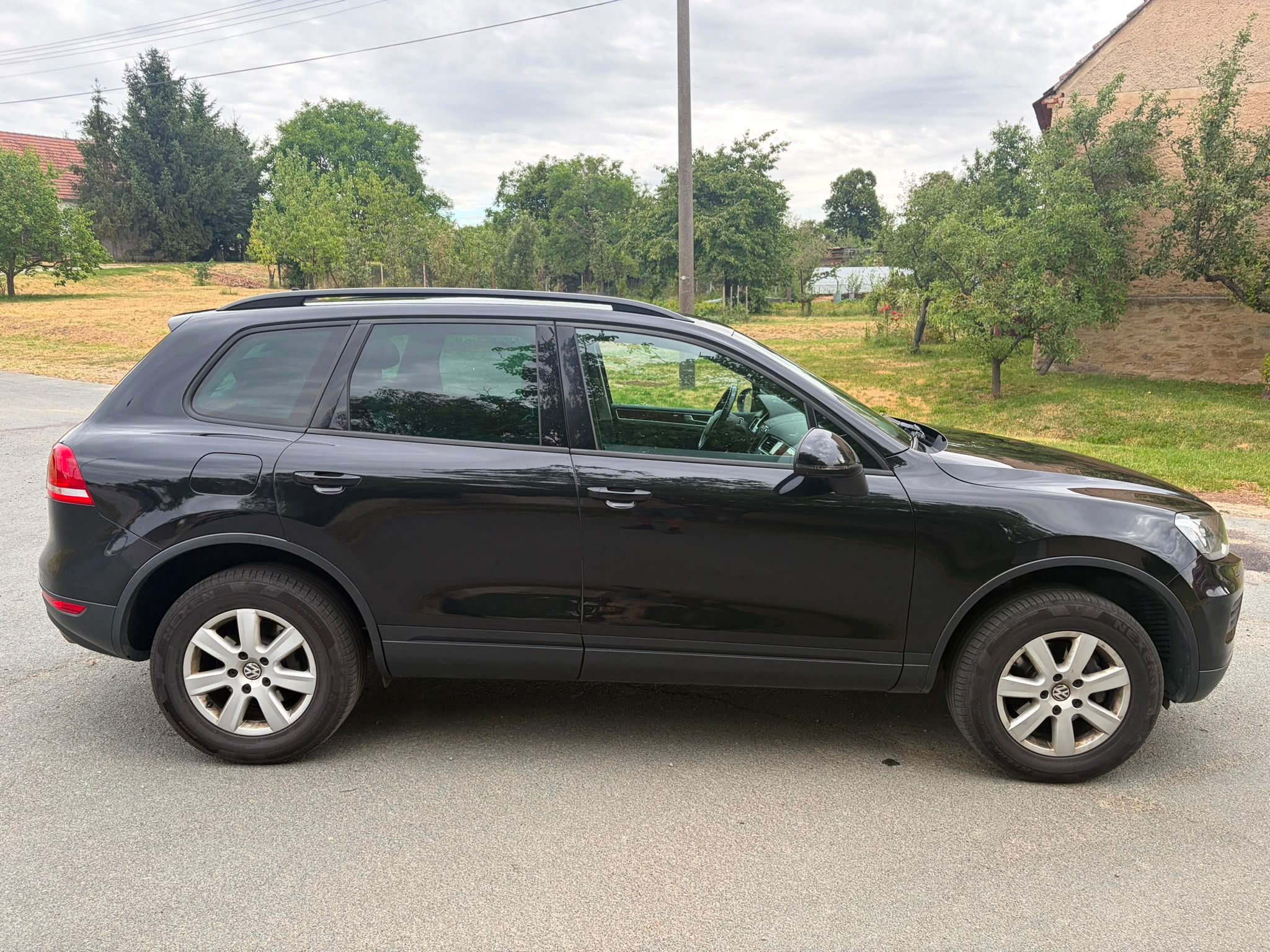 Volkswagen Touareg, 3.0TDI180kW/4x4/VZDUCH/WEBASTO - fotka 4