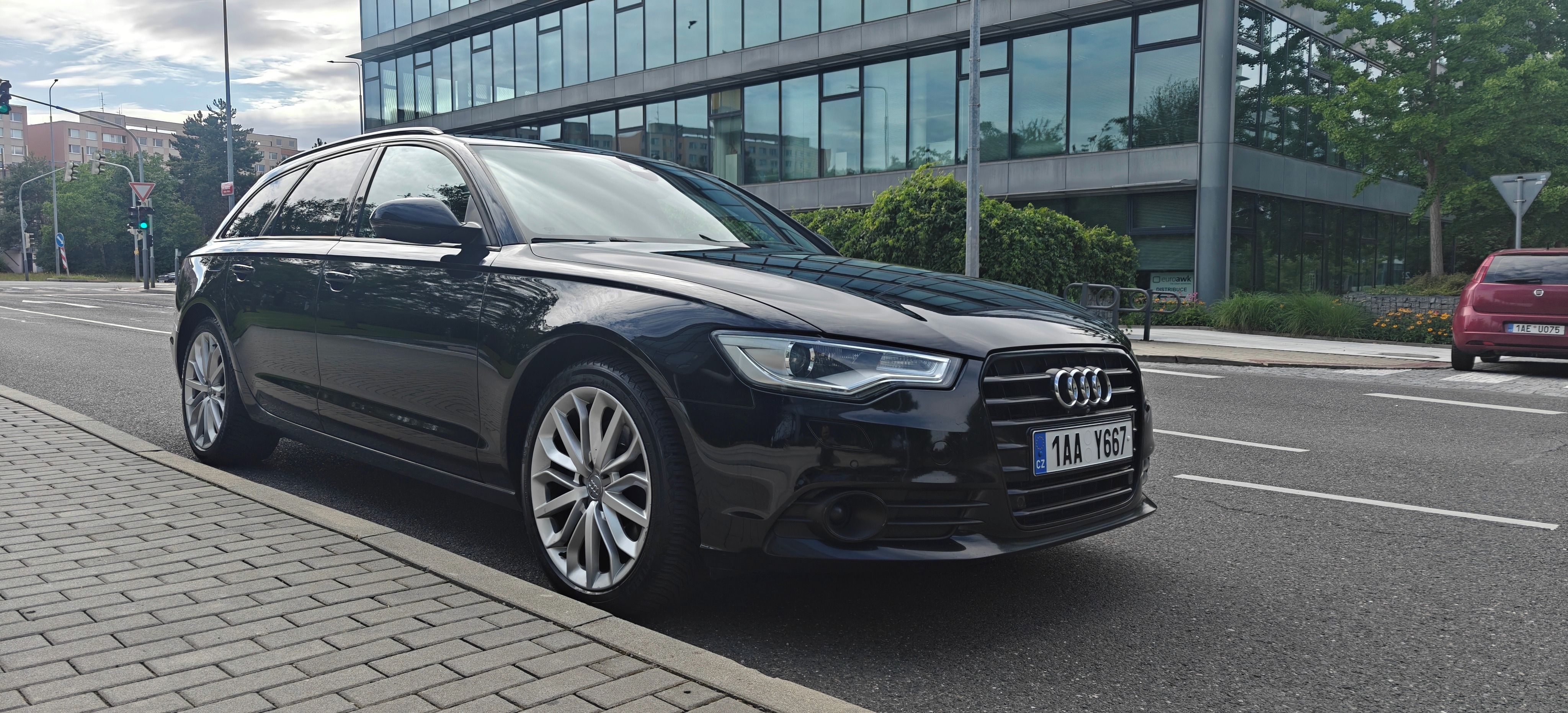Audi A6, 3.0TDI Servis | Výbava