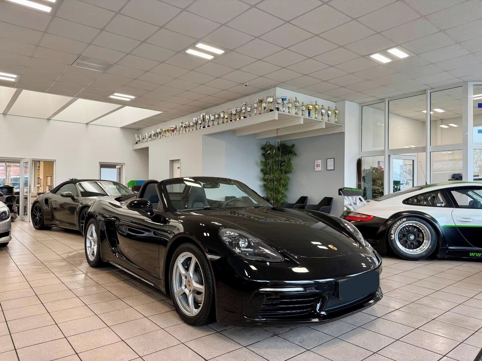 Porsche Boxster, 718 PDK*Kamera*Kůže*Navi*Led* - fotka 3