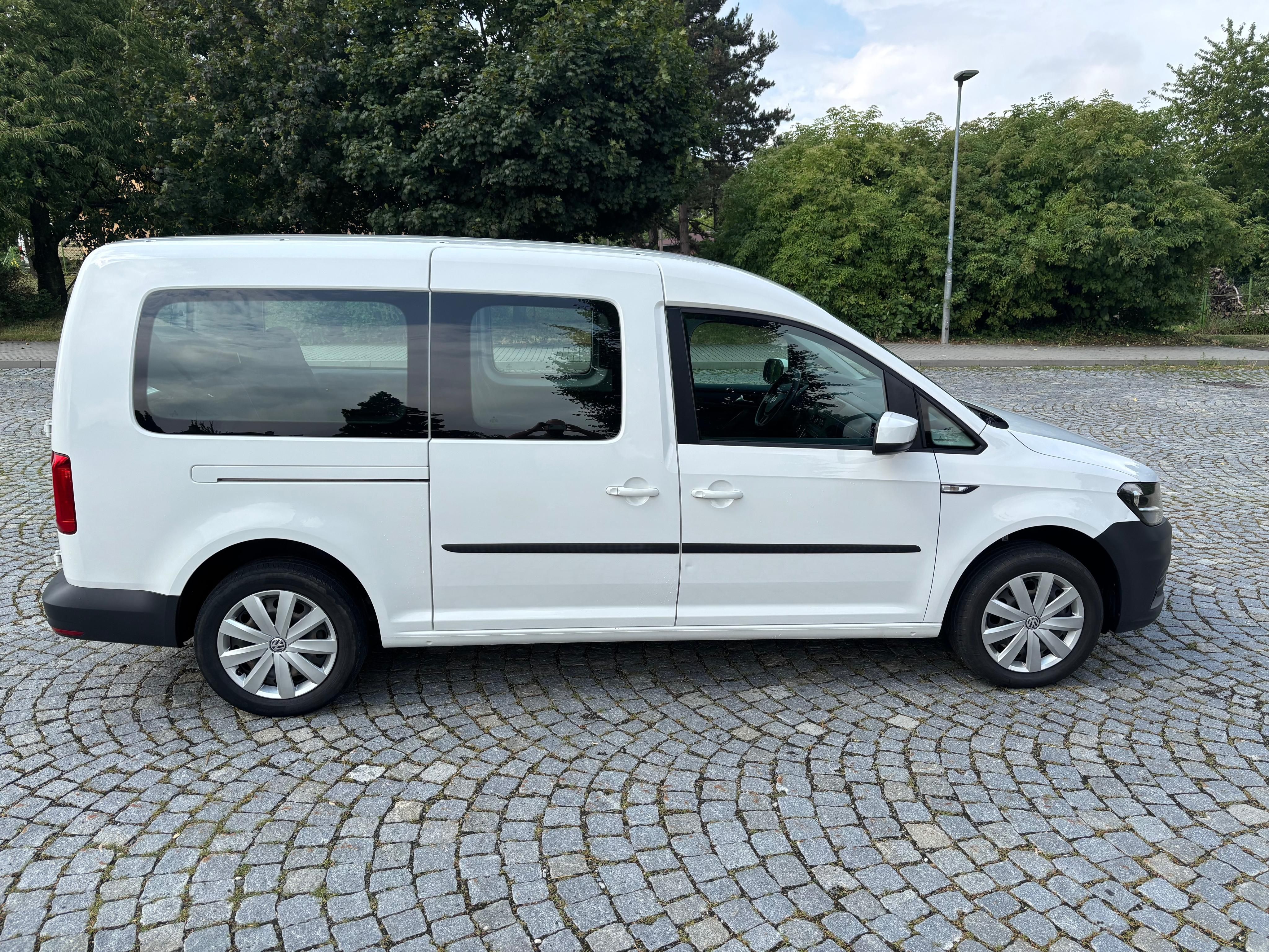 Volkswagen Caddy, 1.4 TSi 96kw Maxi 7.Míst - fotka 6