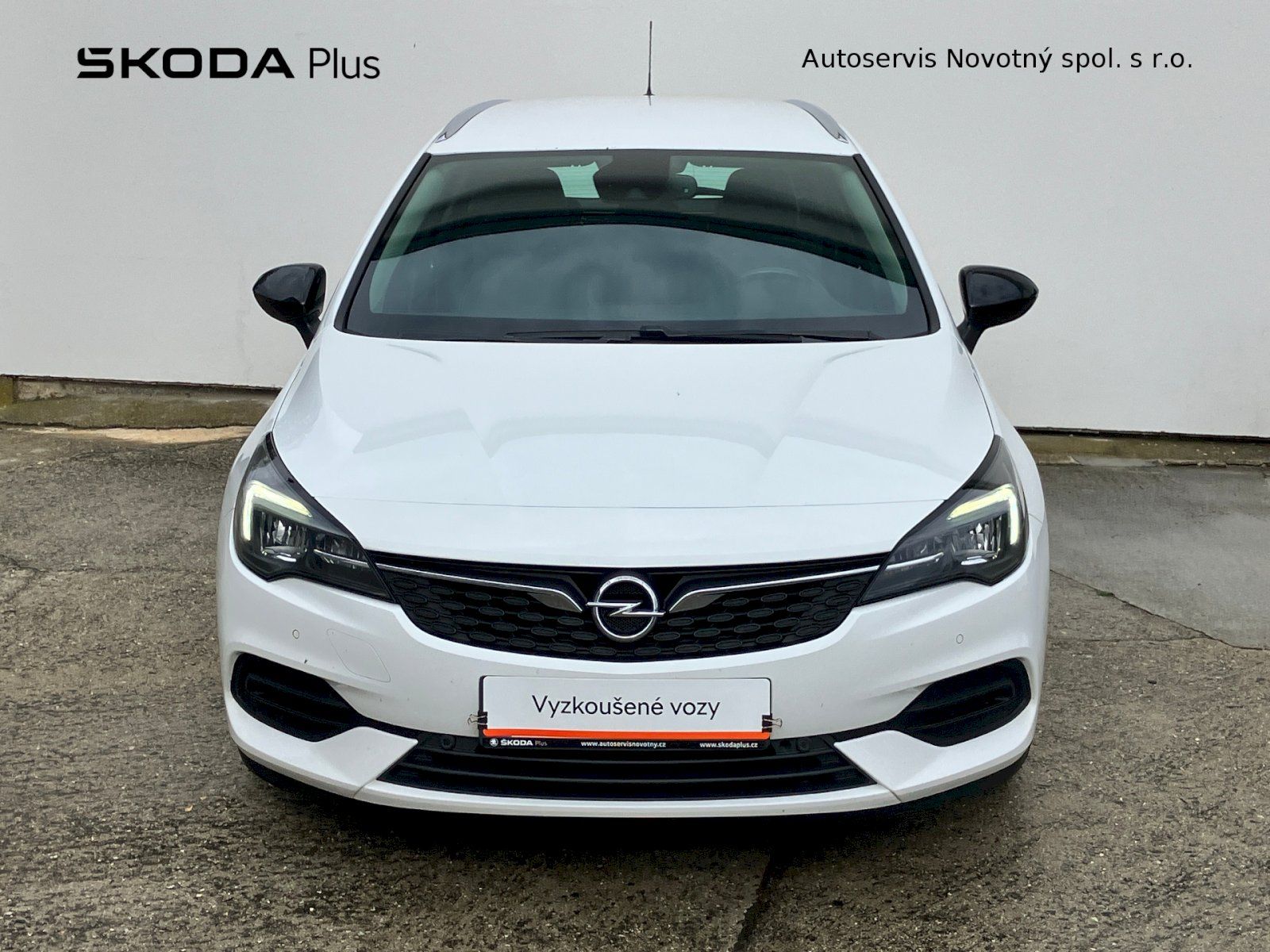 Opel Astra, 1.5/90kW SPORTS TOURER+ tažné - fotka 4