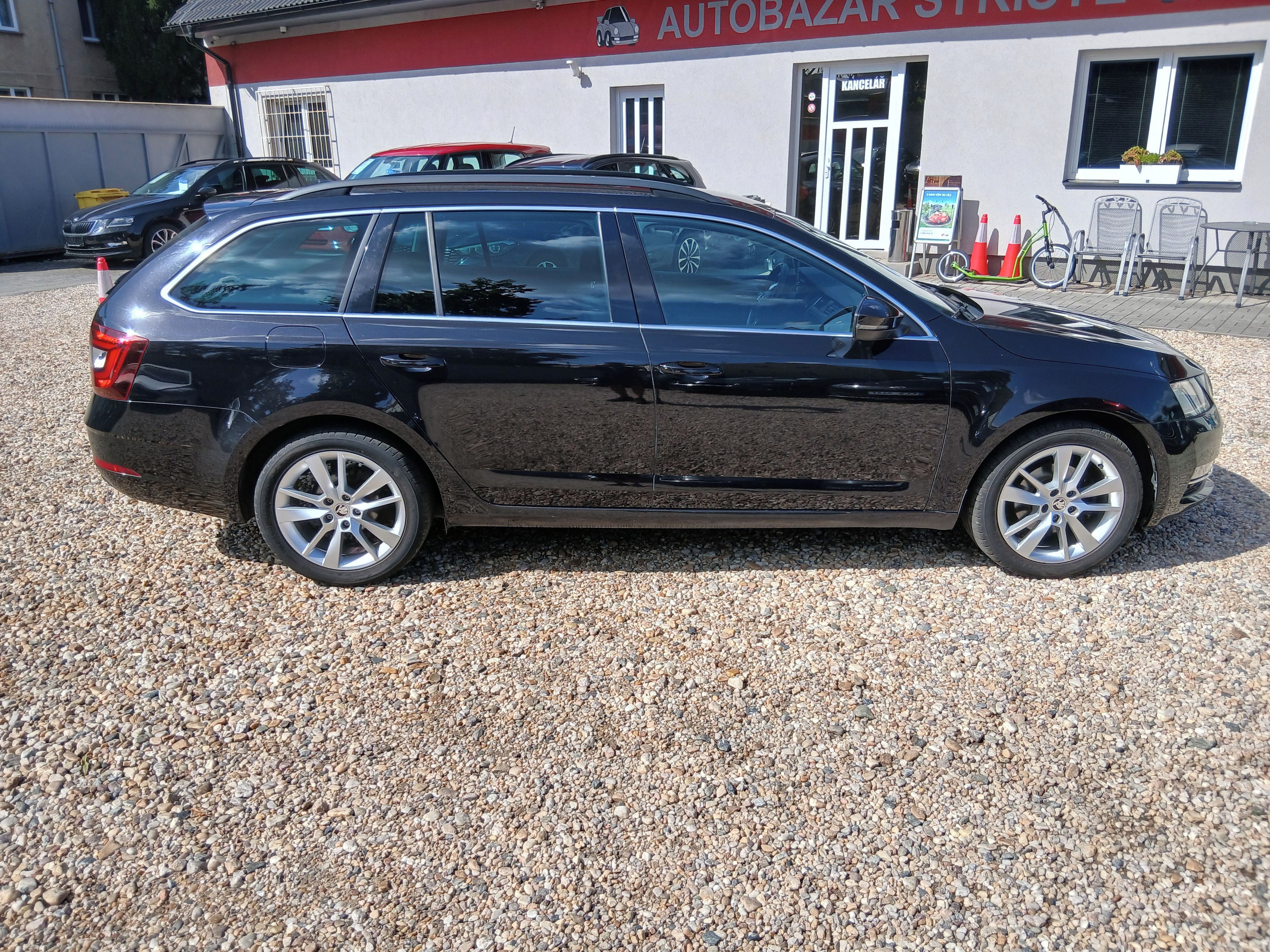 Škoda Octavia, 2.0TDi 110KW Style, DPH, ČR - fotka 4