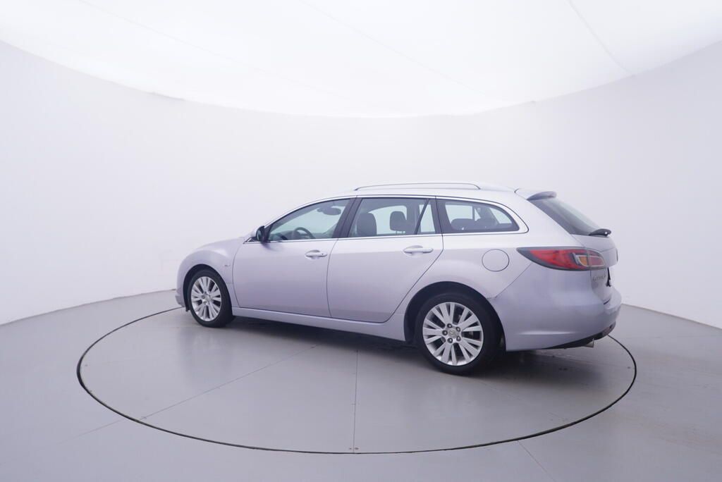Mazda 6, 2.2 GH 136 kW - fotka 3