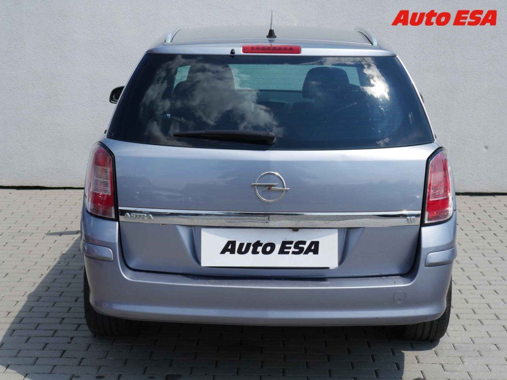 Opel Astra, 1.6i - fotka 5