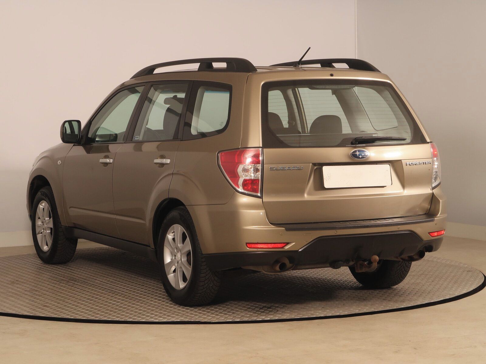 Subaru Forester, 2.0 X, 4X4, Tempomat - fotka 4