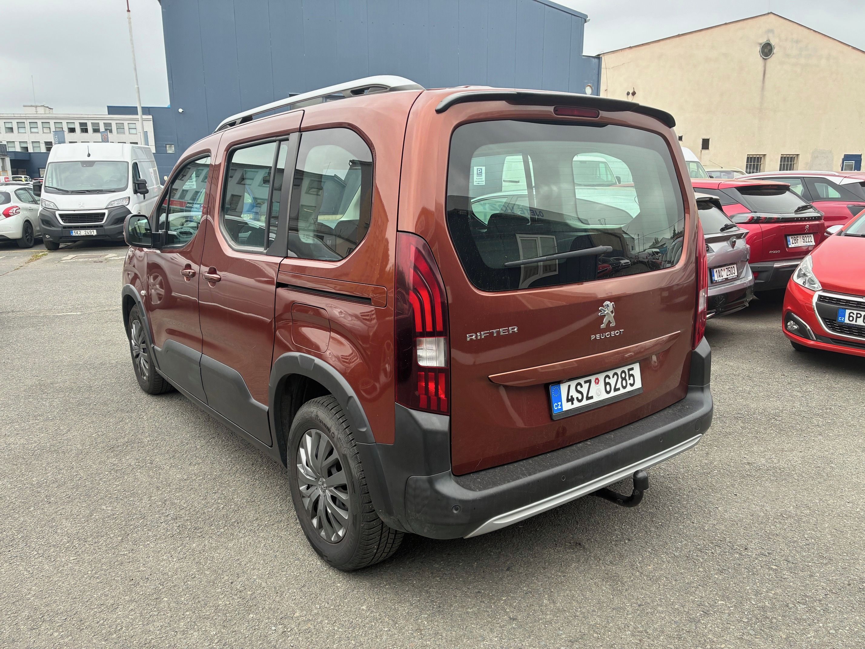 Peugeot Rifter, Allure 1,2 Pure Tech 130k EAT - fotka 4
