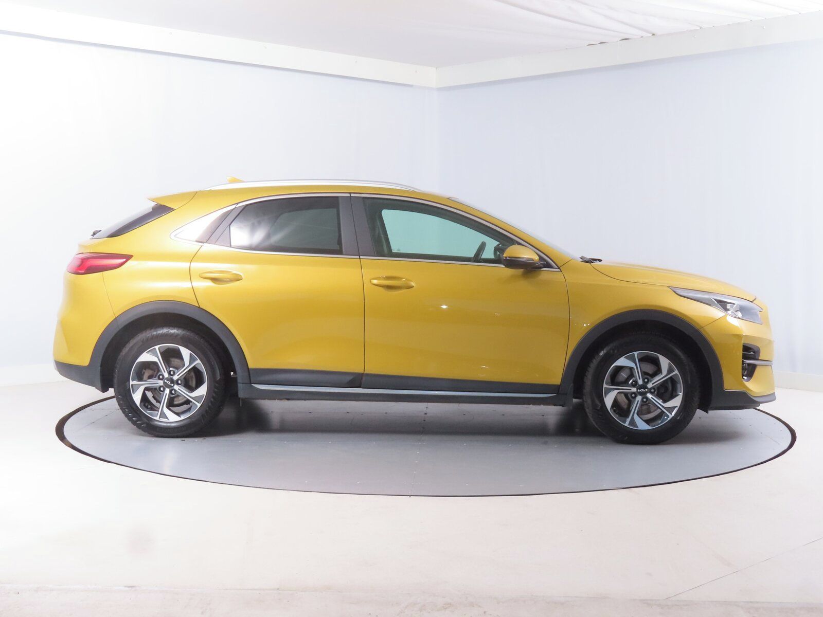 Kia XCee´d, 1.5 T-GDI, ČR,1.maj - fotka 6