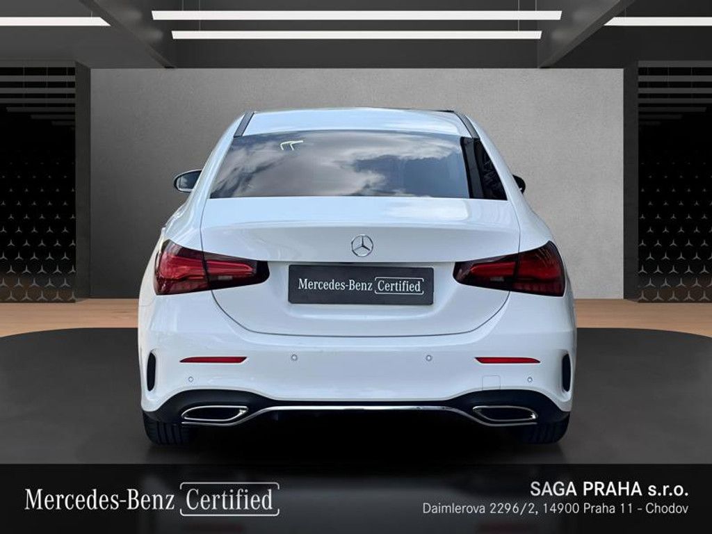 Mercedes-Benz Třídy A, A-Třída 220 d sedan AMG Stylin - fotka 5