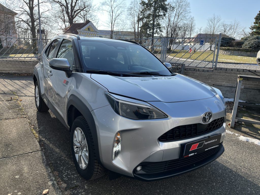 Toyota Yaris Cross, 1.5 HEV CVT, (2x4), Comfort - fotka 3
