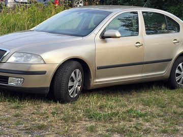 Octavia 2 automat 1,9 tdi DSG