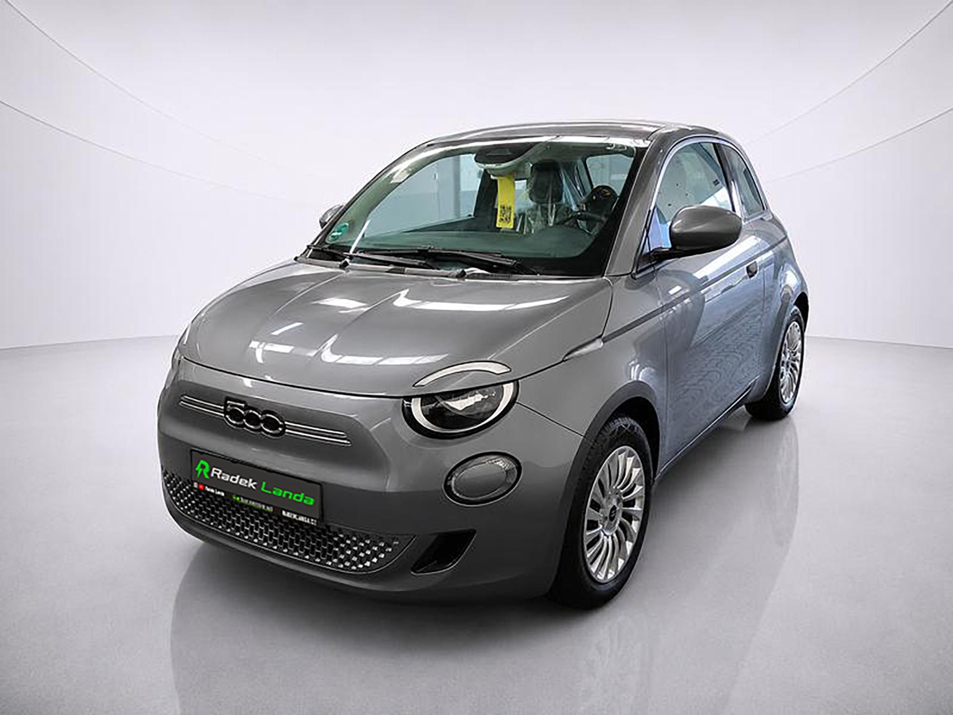 Fiat 500E, Action, 100km, nový vůz - fotka 4
