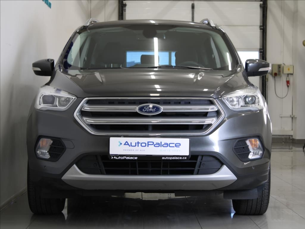 Ford Kuga, 1,5 EB 110kW ST 54tkm. 1.maj. - fotka 2