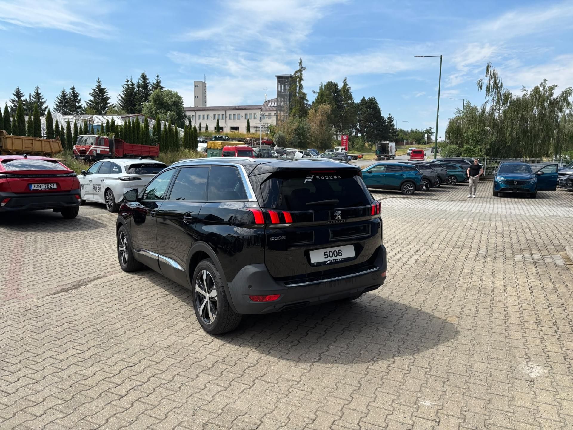 Peugeot 5008, GT 1.6 PureTech 180k PANORAMA - fotka 5