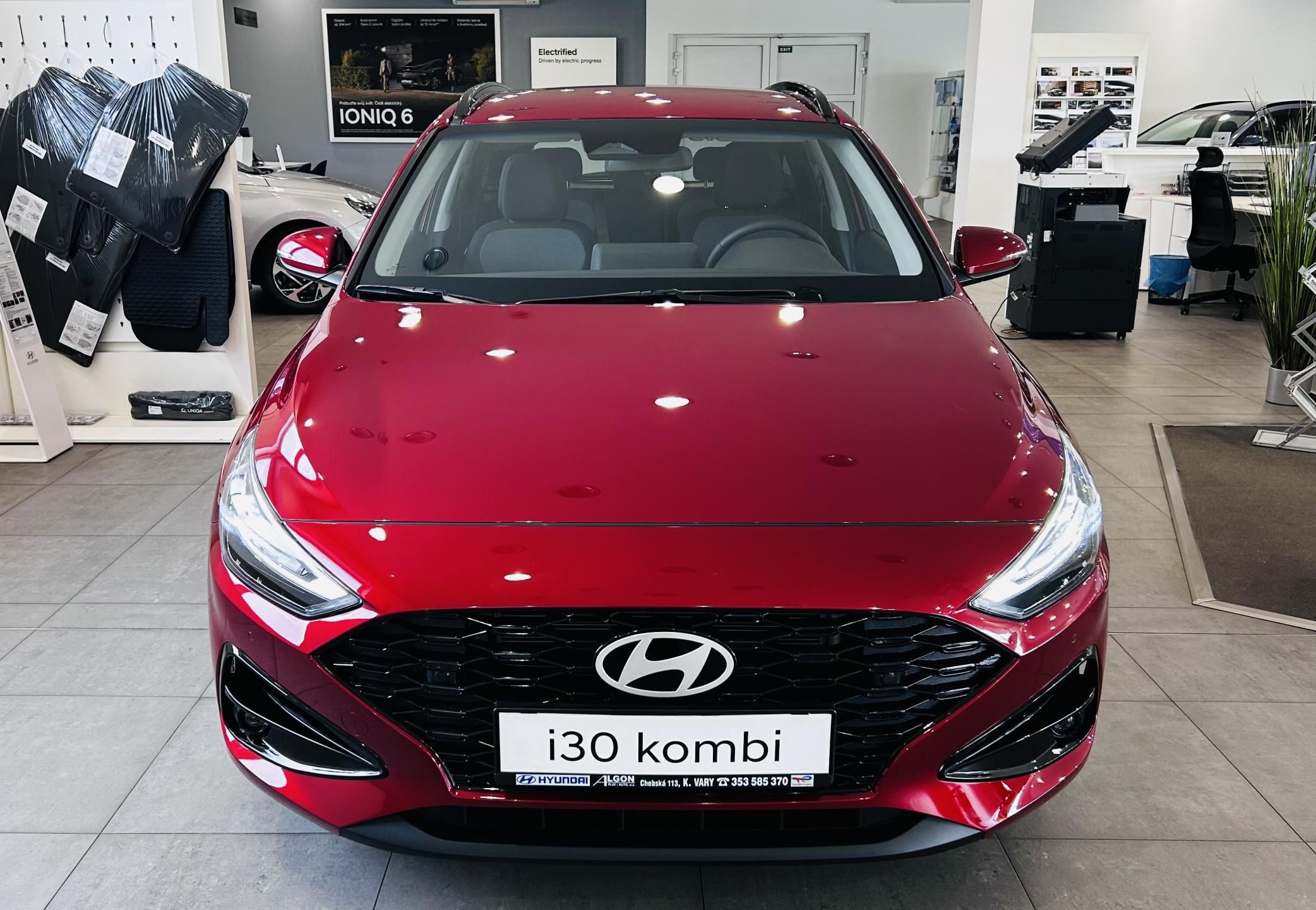 Hyundai i30, 1.0 T-GDI GO Czech! - fotka 2