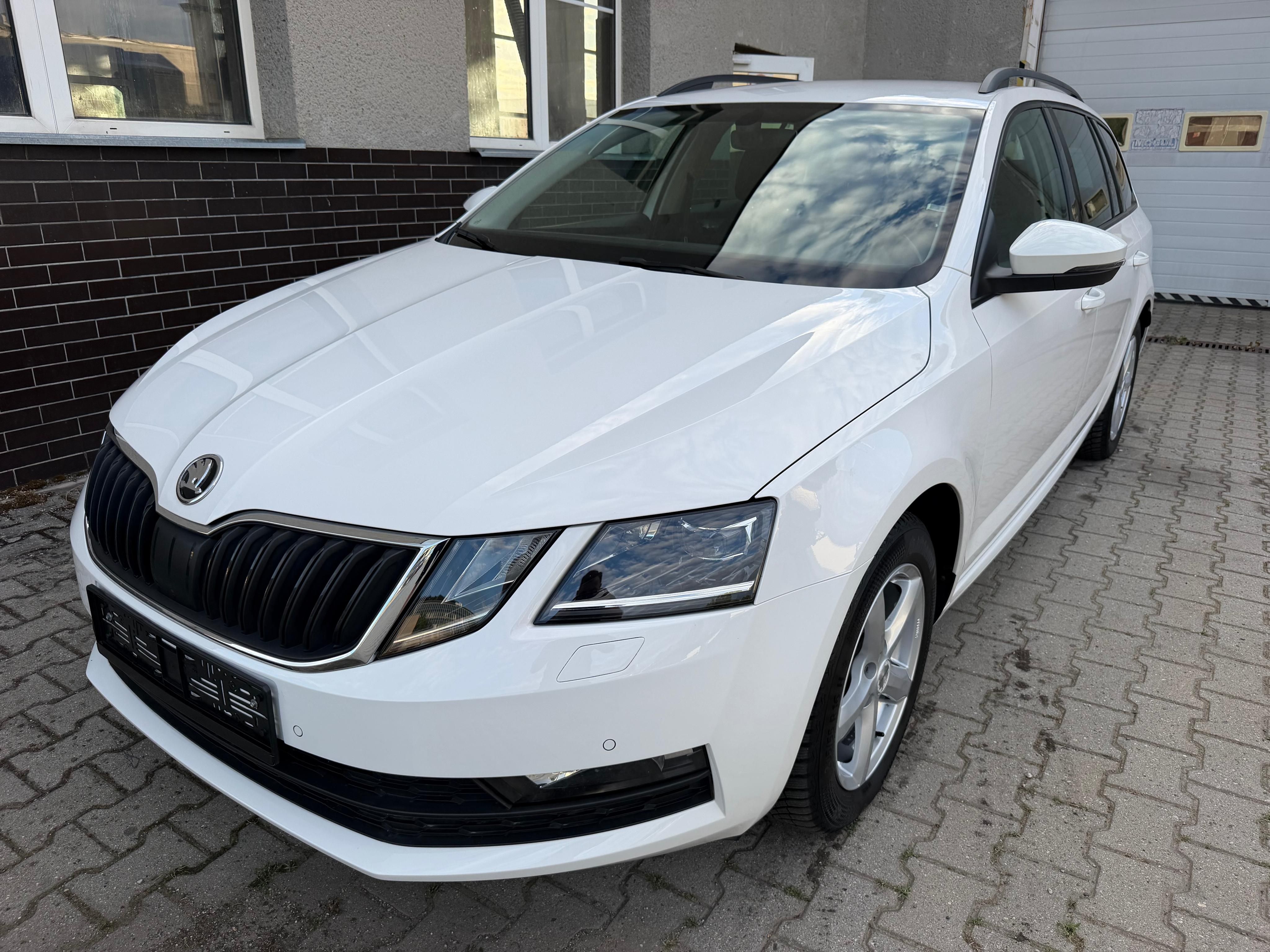 Škoda Octavia, 2.0 TDI 4x4 DSG 110kW - fotka 3