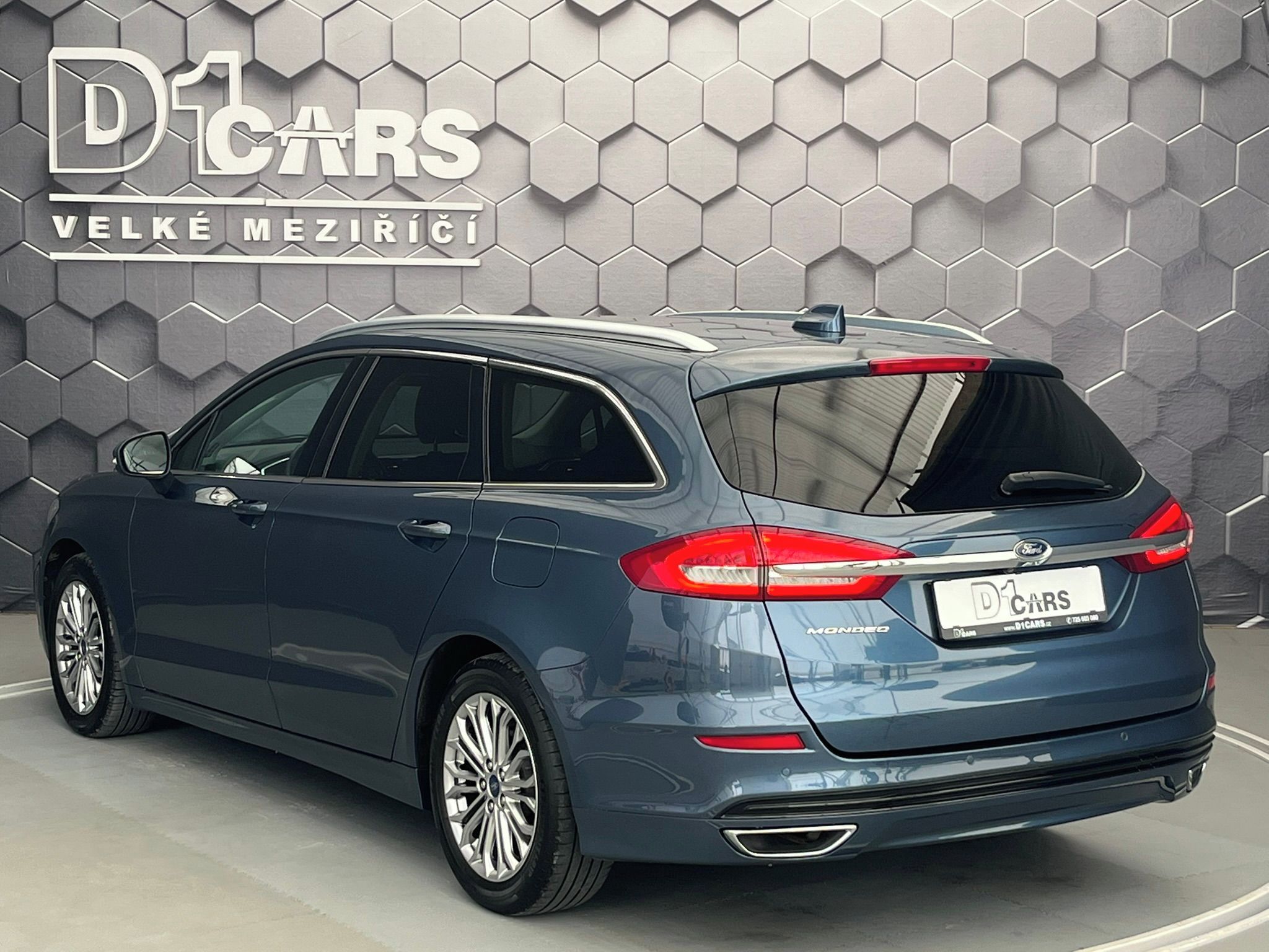 Ford Mondeo, 2.0 EB 140 kW Titanium servis - fotka 2