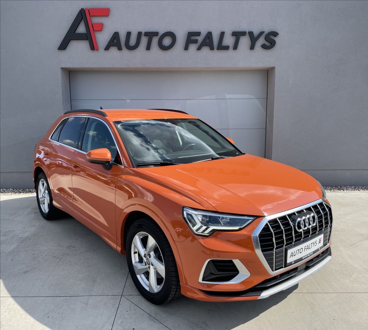 Audi Q3, 35TFSI 110KW AUTOMAT,ČR.