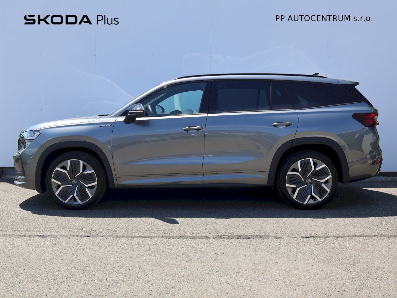 Škoda Kodiaq, SportLine 4x4 DSG 2.0TDI 140kW - fotka 3