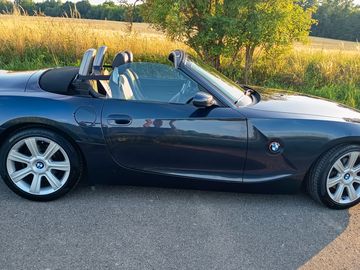 BMW Z4 Roadster 2.5i (141 kW)