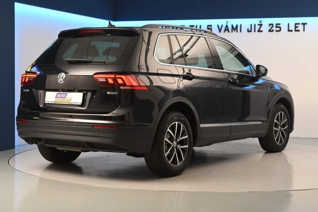 Volkswagen Tiguan, 2.0 4Motion LED DSG ACC VIRTUA - fotka 5