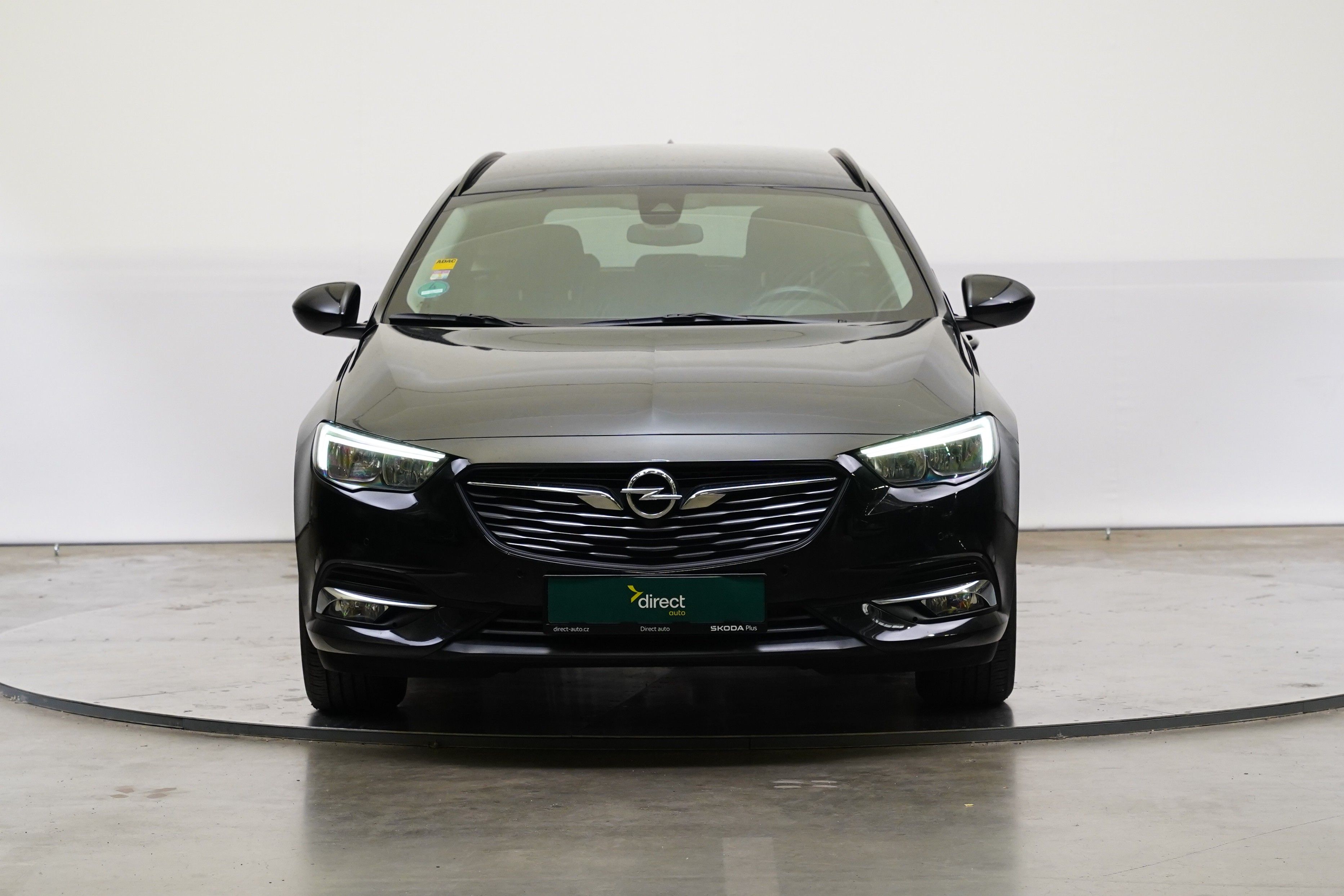 Opel Insignia, 1.5 Turbo 121 kW Automatik - fotka 4