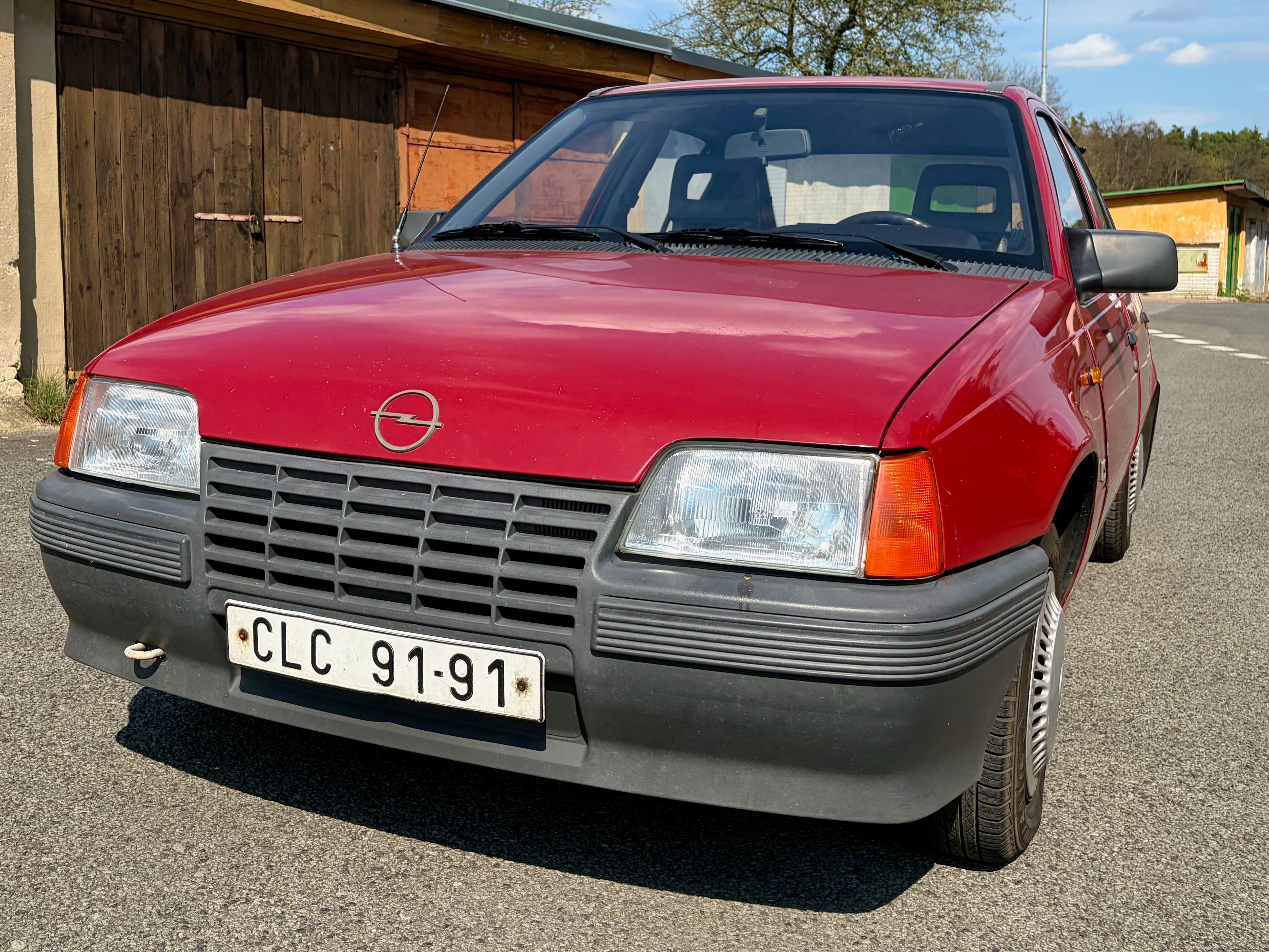 Opel Kadett, 1.3i, ČR, 1.majitel, TUZEX