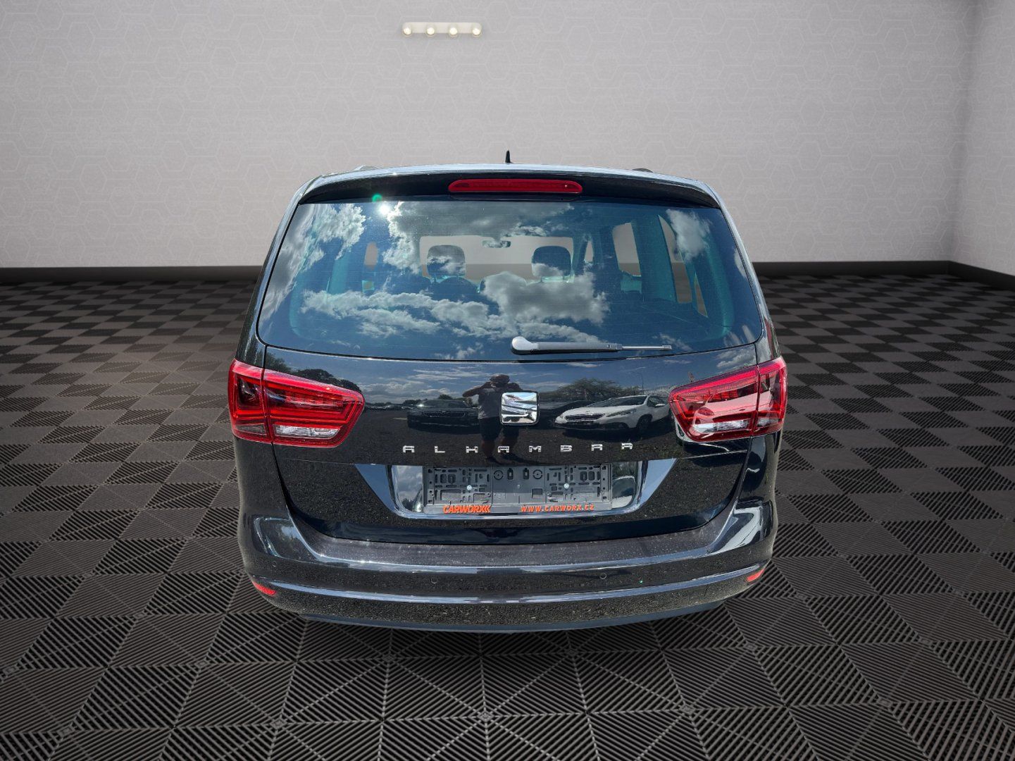 Seat Alhambra, 2,0TDI 110kw DSG Style - fotka 6