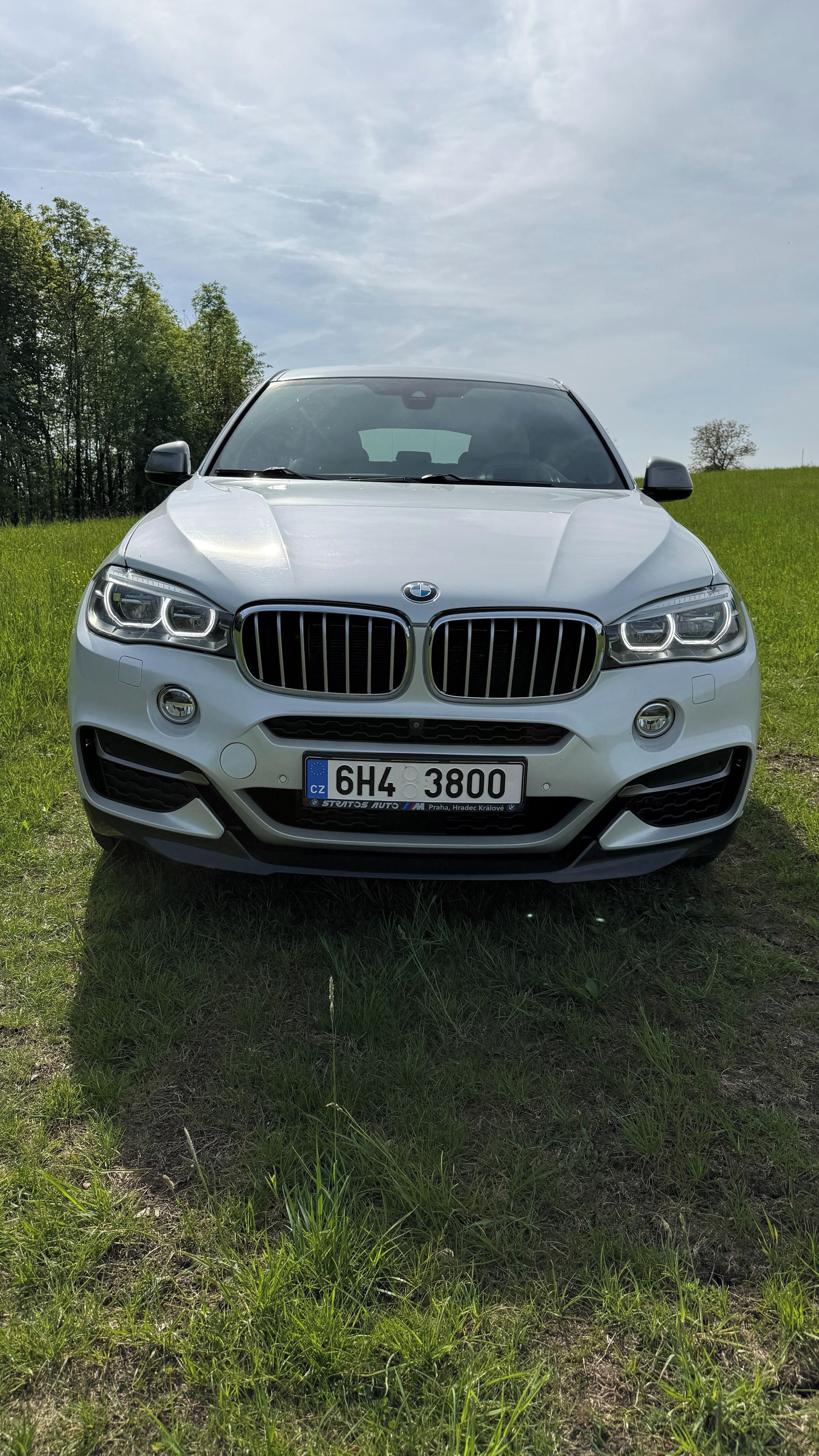 BMW X7, BMW X6 M50d - fotka 5