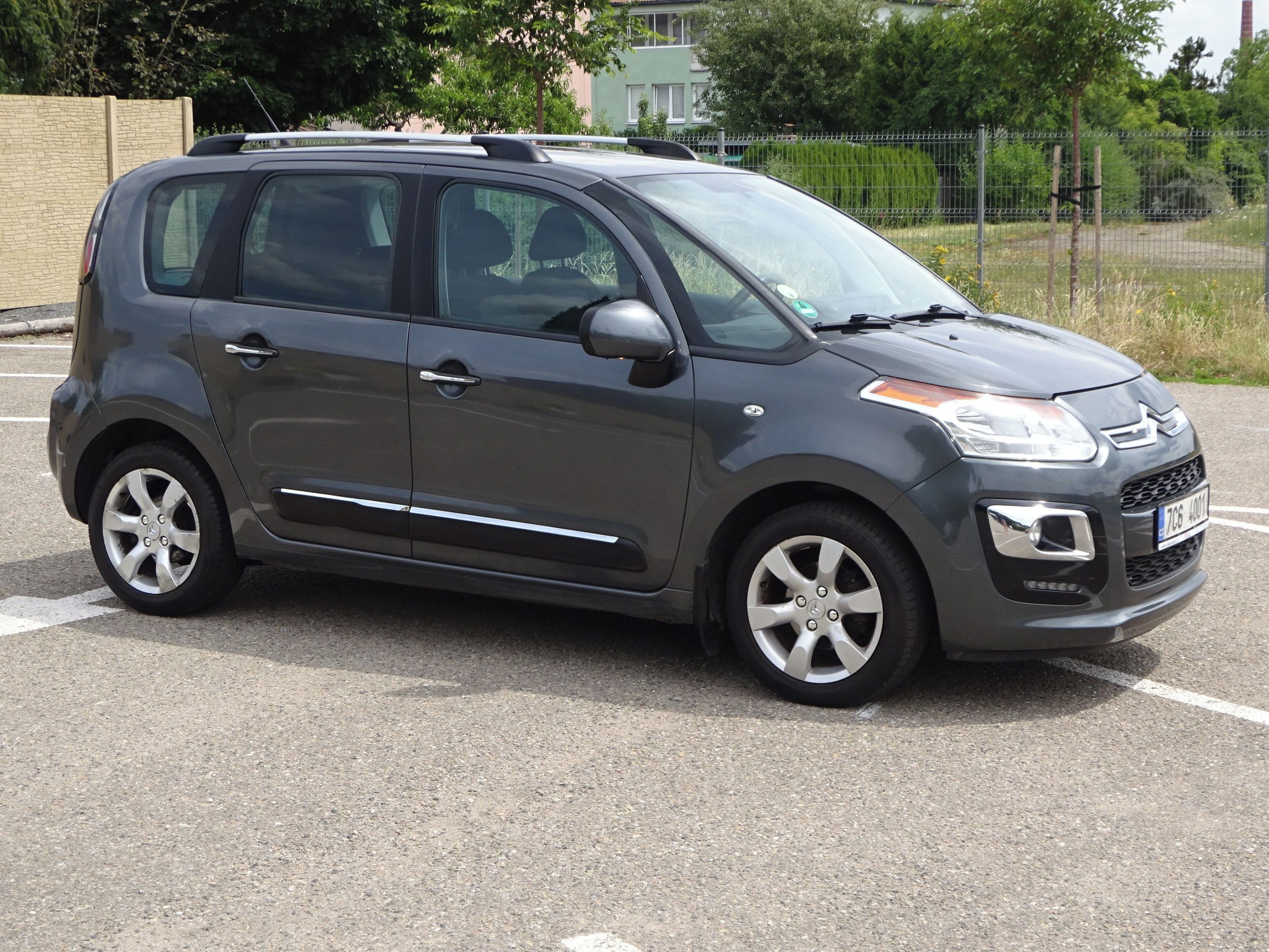 Citroën C3 Picasso, 1.6 HDI (73 KW) 1.MAJITEL - fotka 2