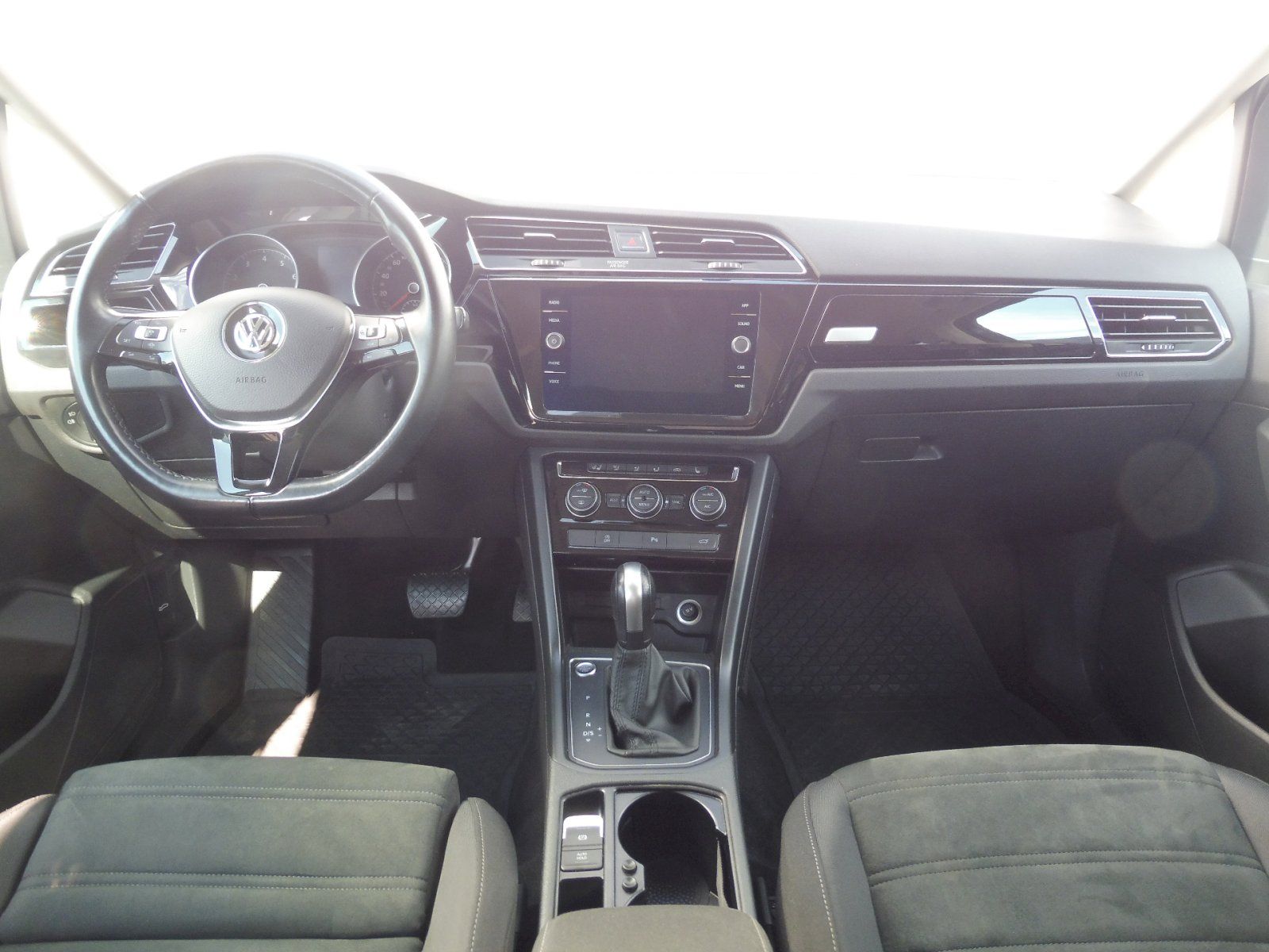 Volkswagen Touran, Maraton Edition 1,5 TSI 110kW - fotka 5