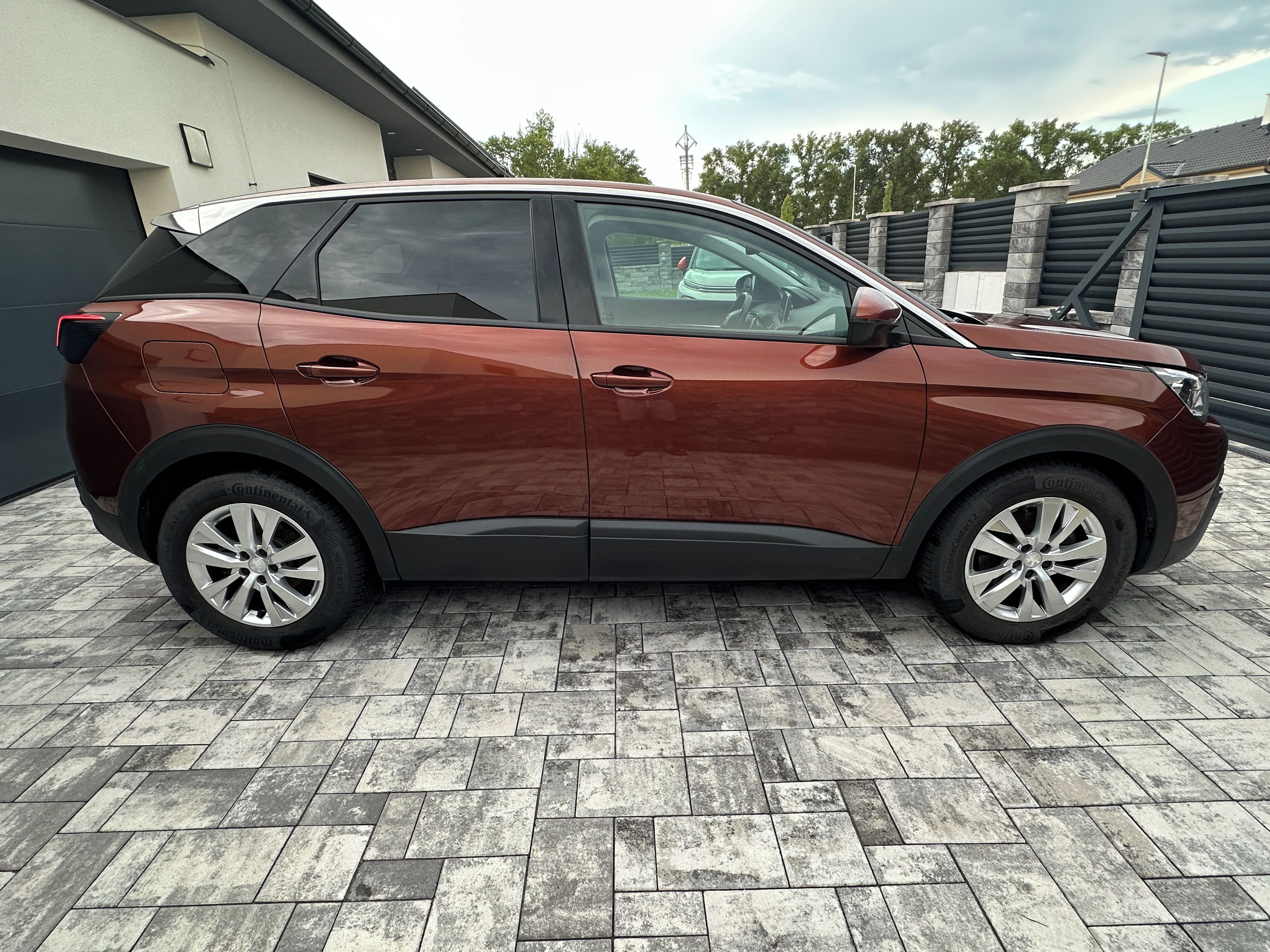 Peugeot 3008, 1,2 PT AUTOMAT, KAMERA, NAVI - fotka 3