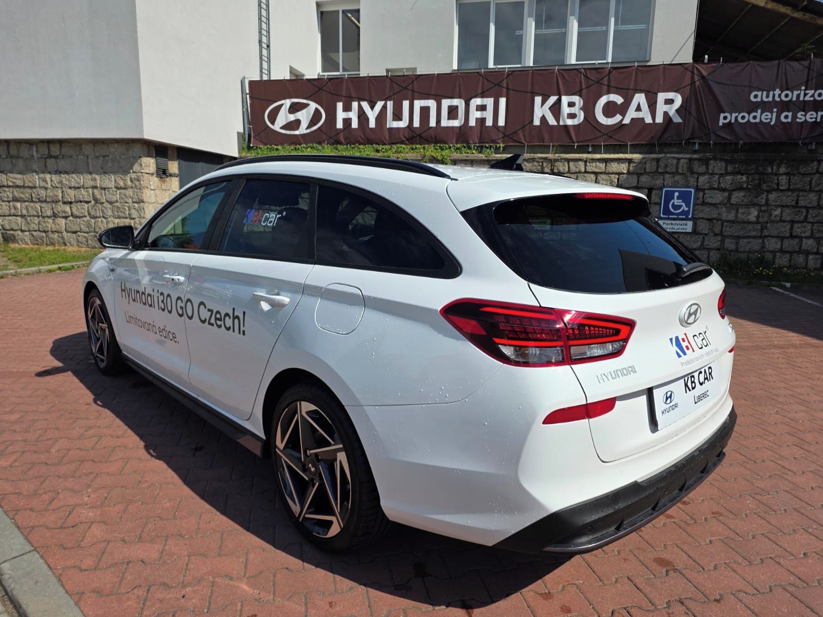 Hyundai i30, WG 1,6TGDI DCT N LINE - fotka 6