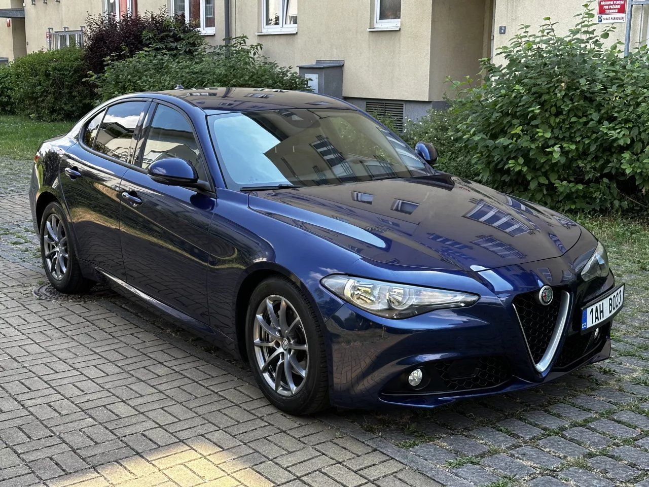 Alfa Romeo Giulia, 2.2 JTDM 110 kW Super Automat - fotka 3