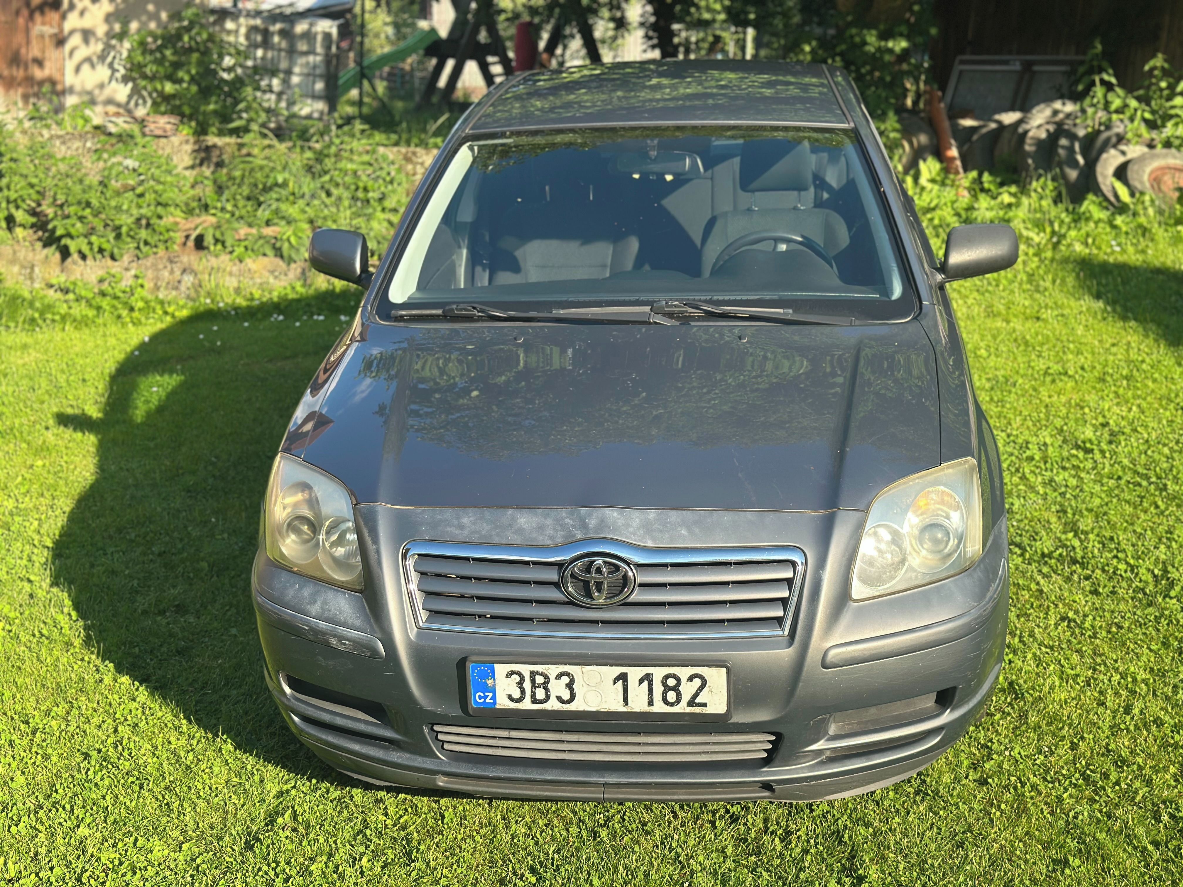 Toyota Avensis, 1.8 VVTi, nová STK, tažné - fotka 4