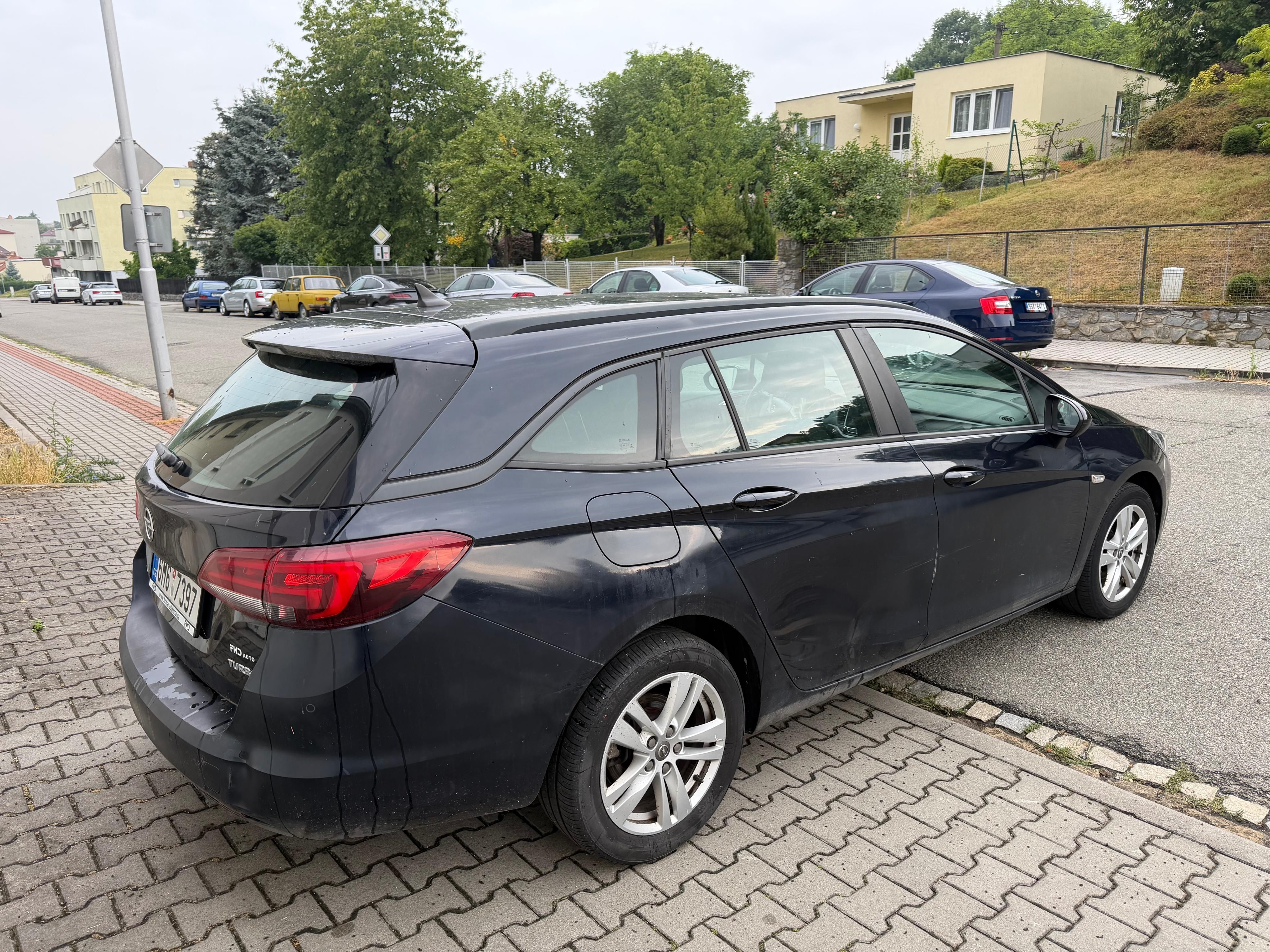 Opel Astra - fotka 4