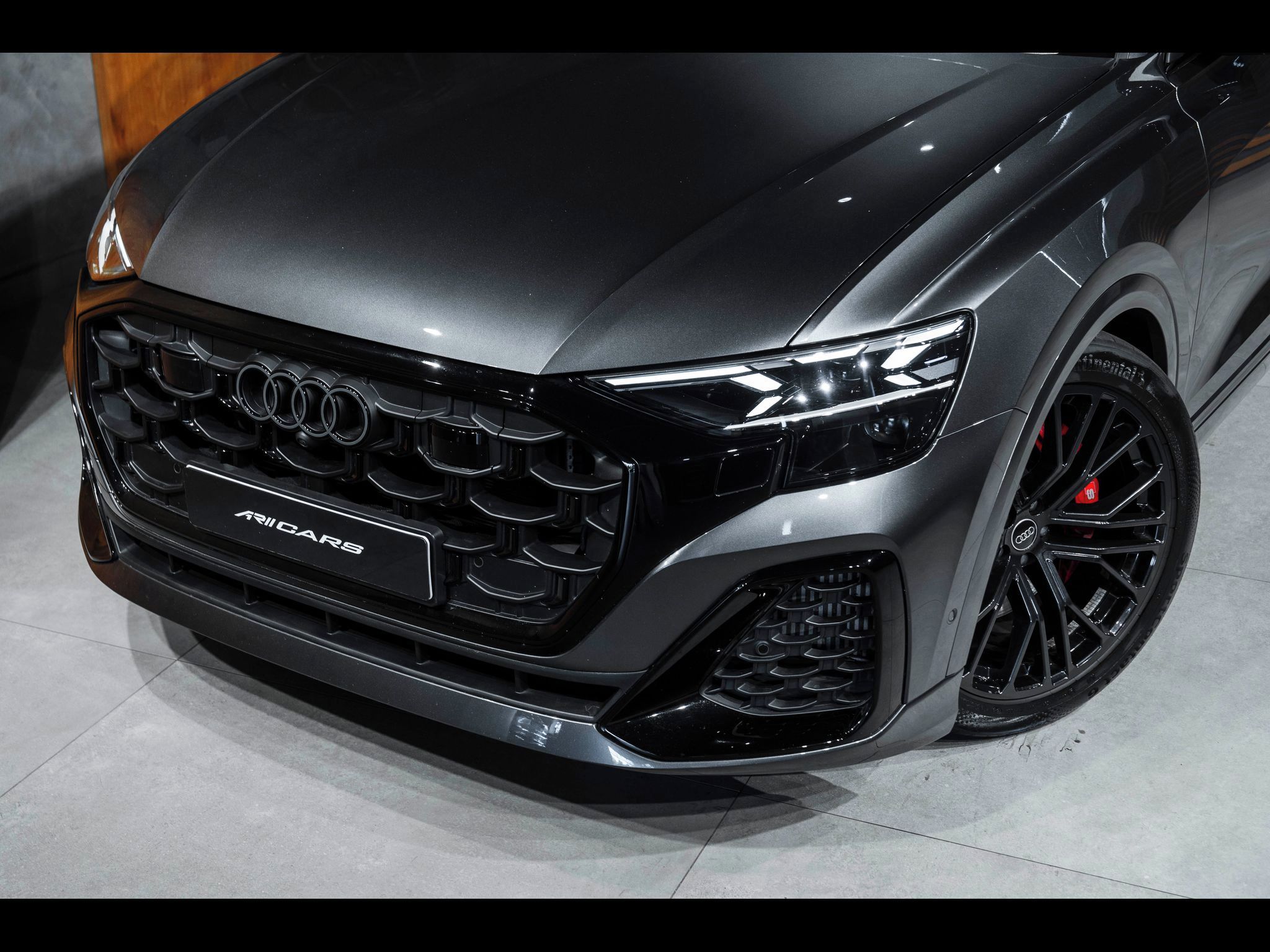Audi SQ8 - fotka 5
