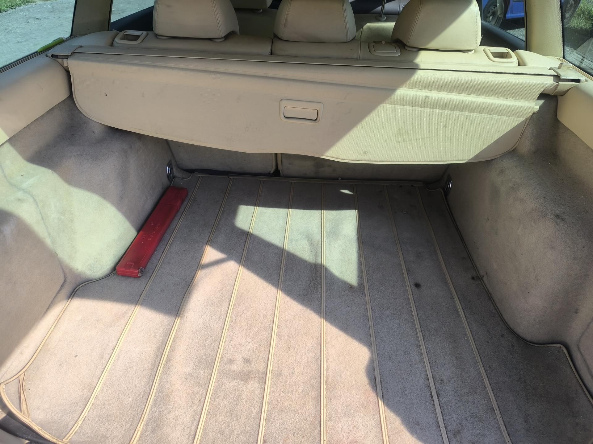 Volkswagen Passat Variant, TDI96KW,190TKM,KRÁSNÝ,SERVISKA - fotka 6
