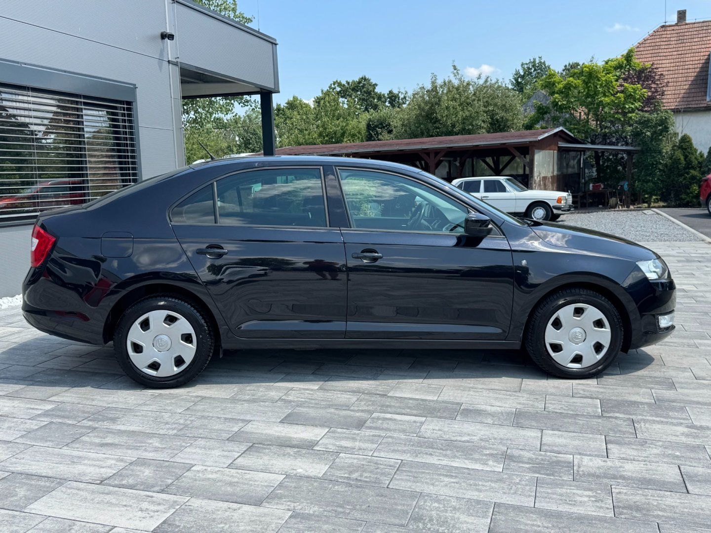Škoda Rapid, Elegance 1.2 TSI 77kW - fotka 4