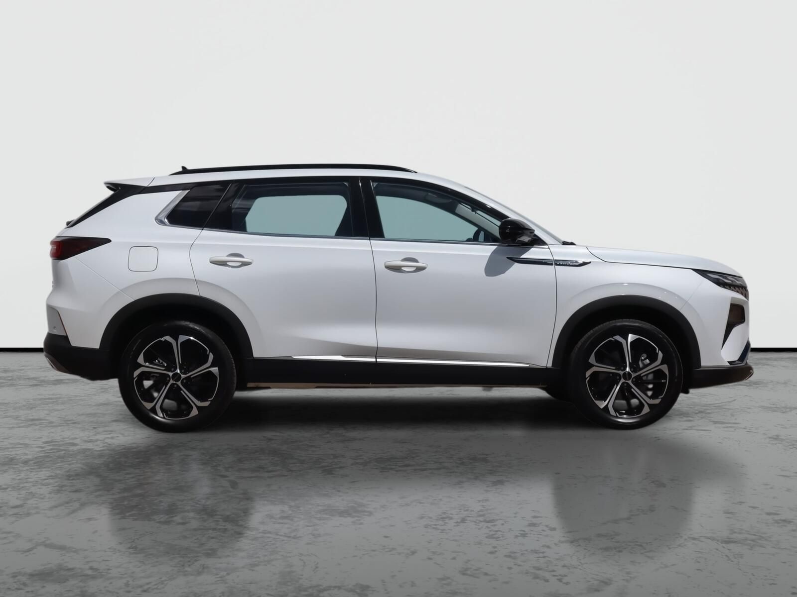 Dongfeng Huge, 1.5 Turbo, Automat, Serv.kniha - fotka 6
