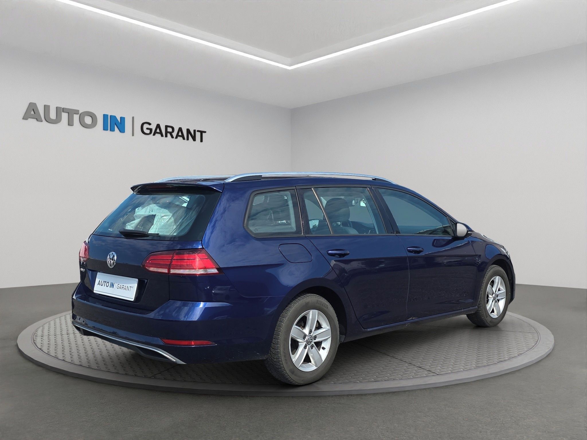 Volkswagen Golf, VARIANT 1.0 TSi 81kW, ČR, serv - fotka 5