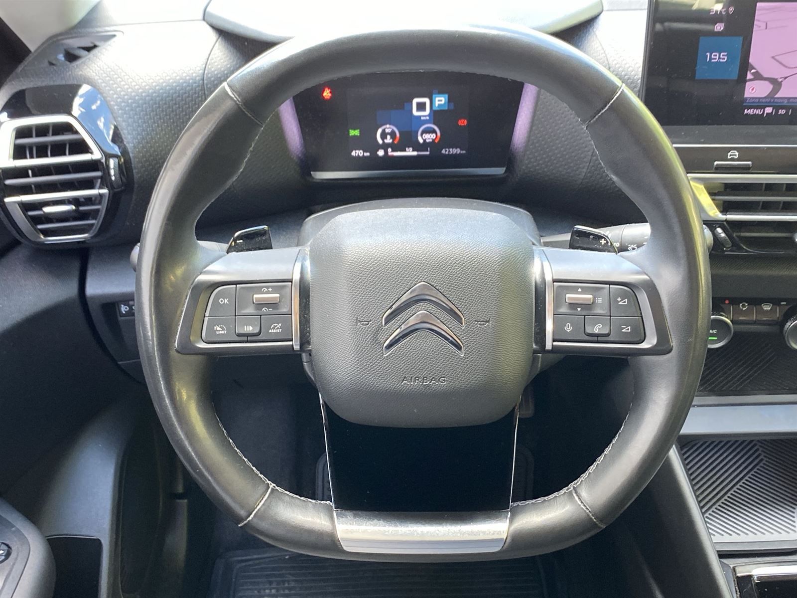 Citroën C4, 1.2 PureTech DSG - fotka 6