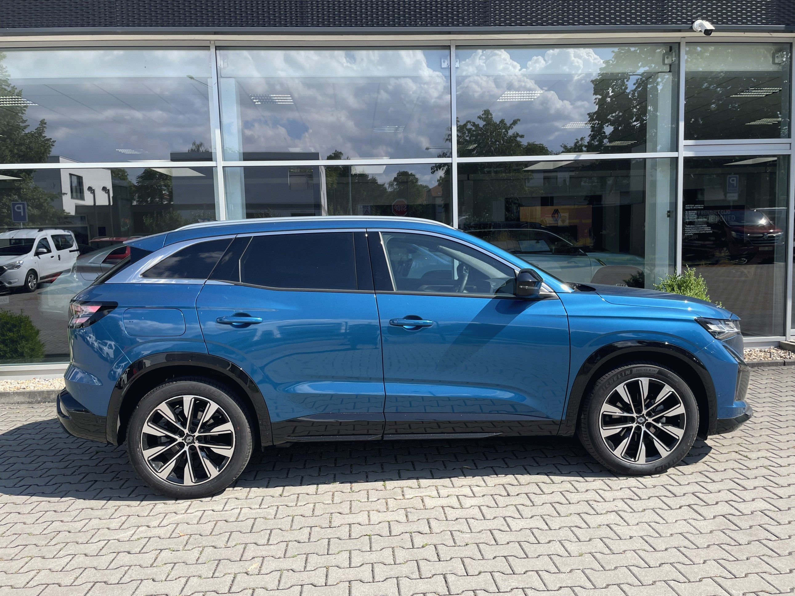 Renault Austral, mild hybrid 160 auto Techno - fotka 4