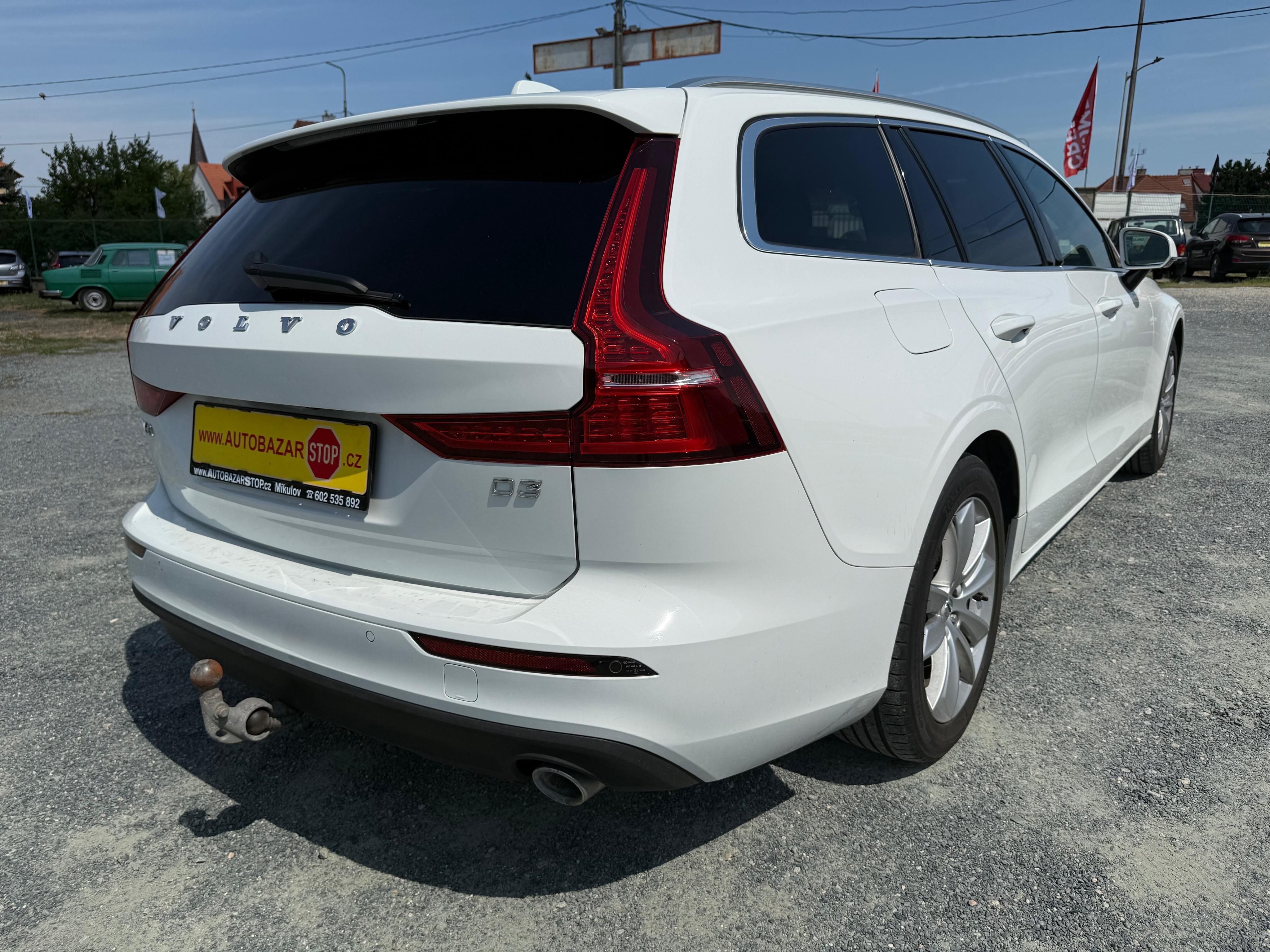 Volvo V60, 2.0 D3 110KW CZ - fotka 6