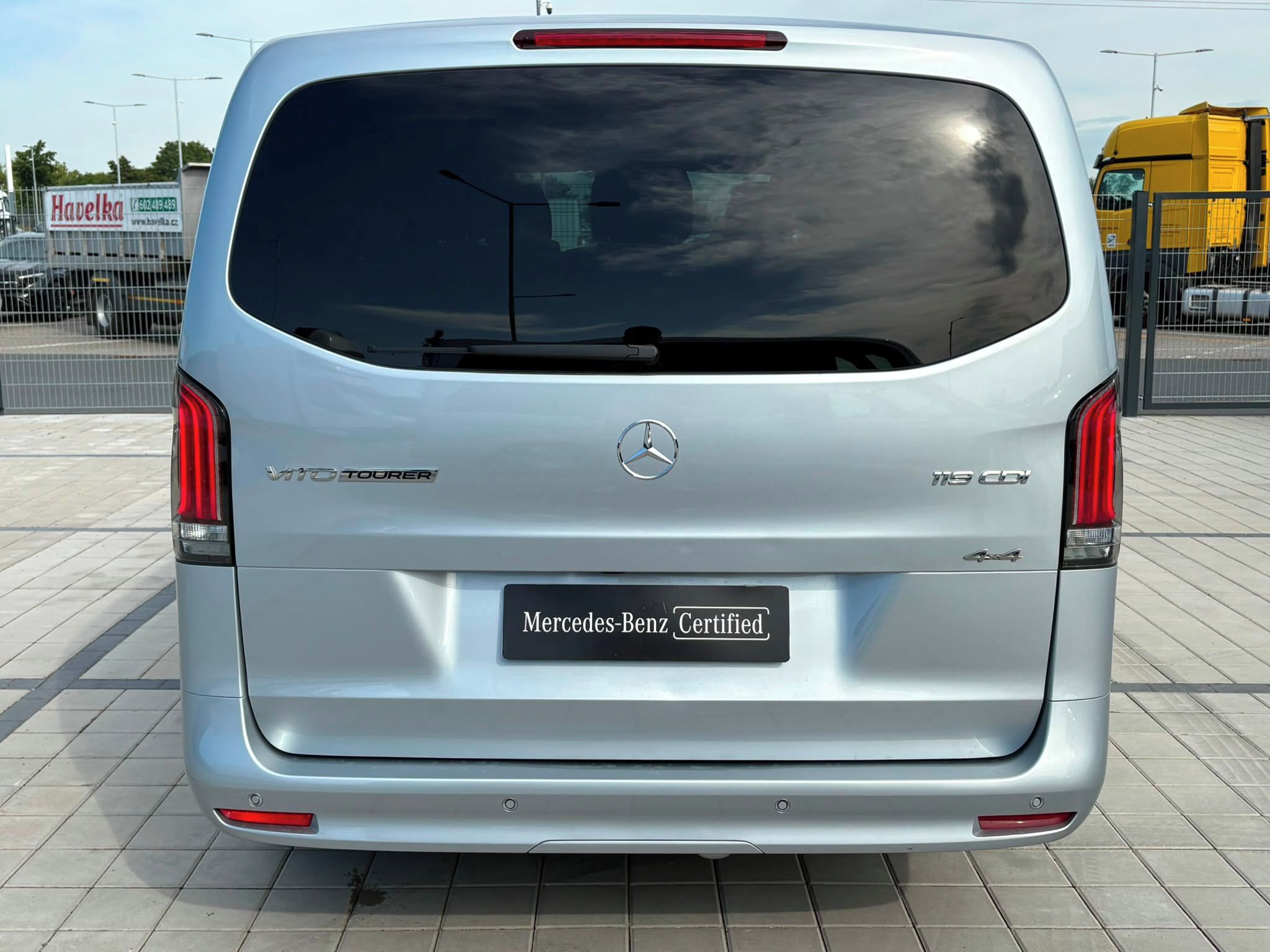 Mercedes-Benz Vito, Tourer 119 CDI Select Long 4Ma - fotka 6